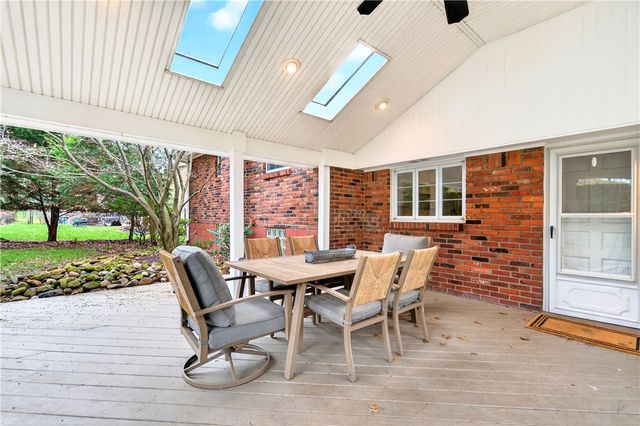 104 Jude Dr., Ross Twp, PA 15237