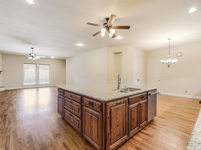 1196 Foster Street, Lantana, TX 76226