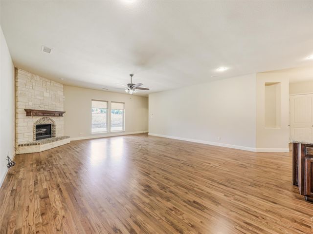 1196 Foster Street, Lantana, TX 76226