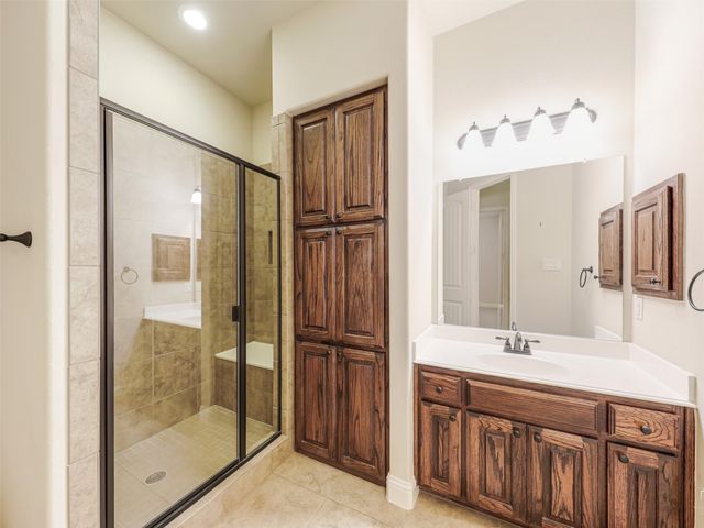 1196 Foster Street, Lantana, TX 76226