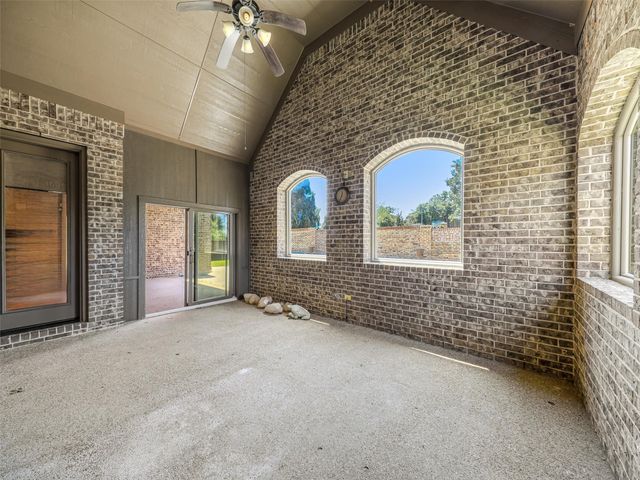 1196 Foster Street, Lantana, TX 76226