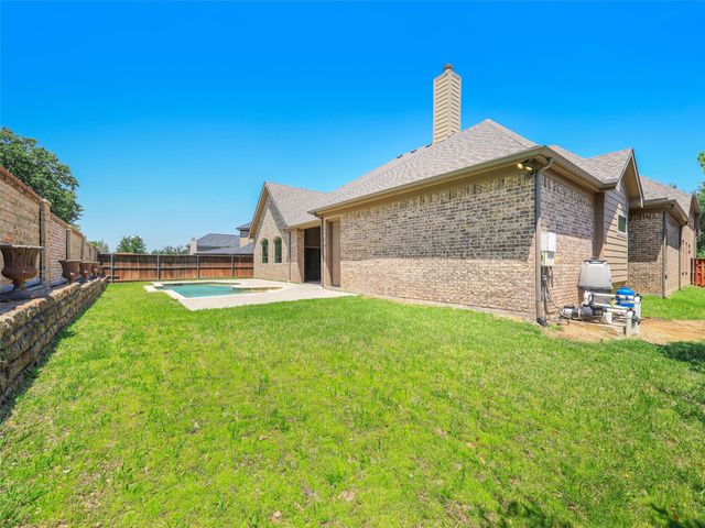 1196 Foster Street, Lantana, TX 76226