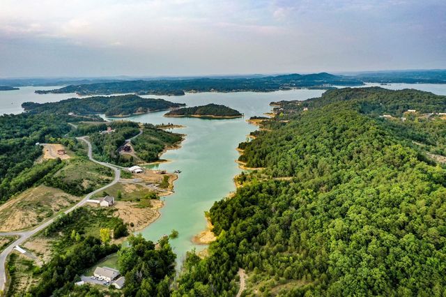 Parrotts Chapel, Sevierville, TN 37876