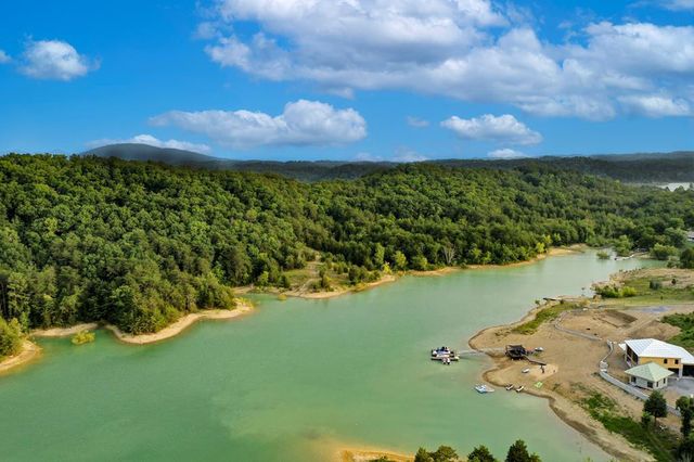 Parrotts Chapel, Sevierville, TN 37876