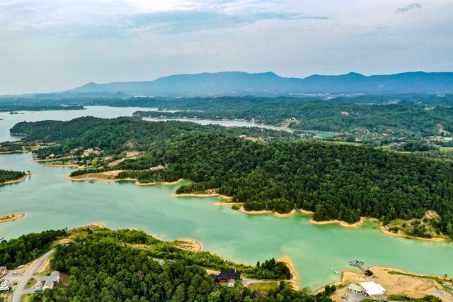 Parrotts Chapel, Sevierville, TN 37876