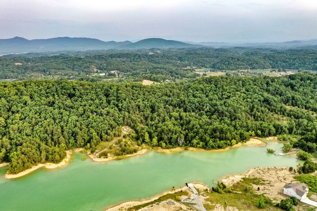 Parrotts Chapel, Sevierville, TN 37876