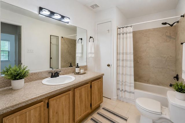 1363 NW 94th Way 1363, Coral Springs, FL 33071