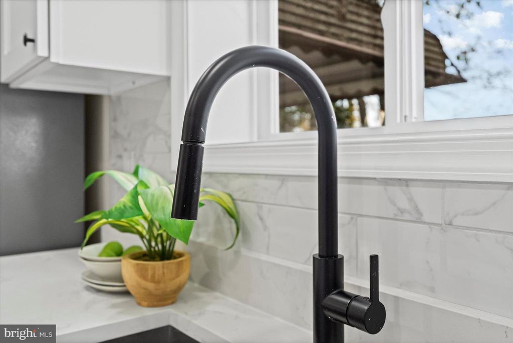 Image 18 of property listing at 503 GLANDEL CT, Joppa, MD 21085