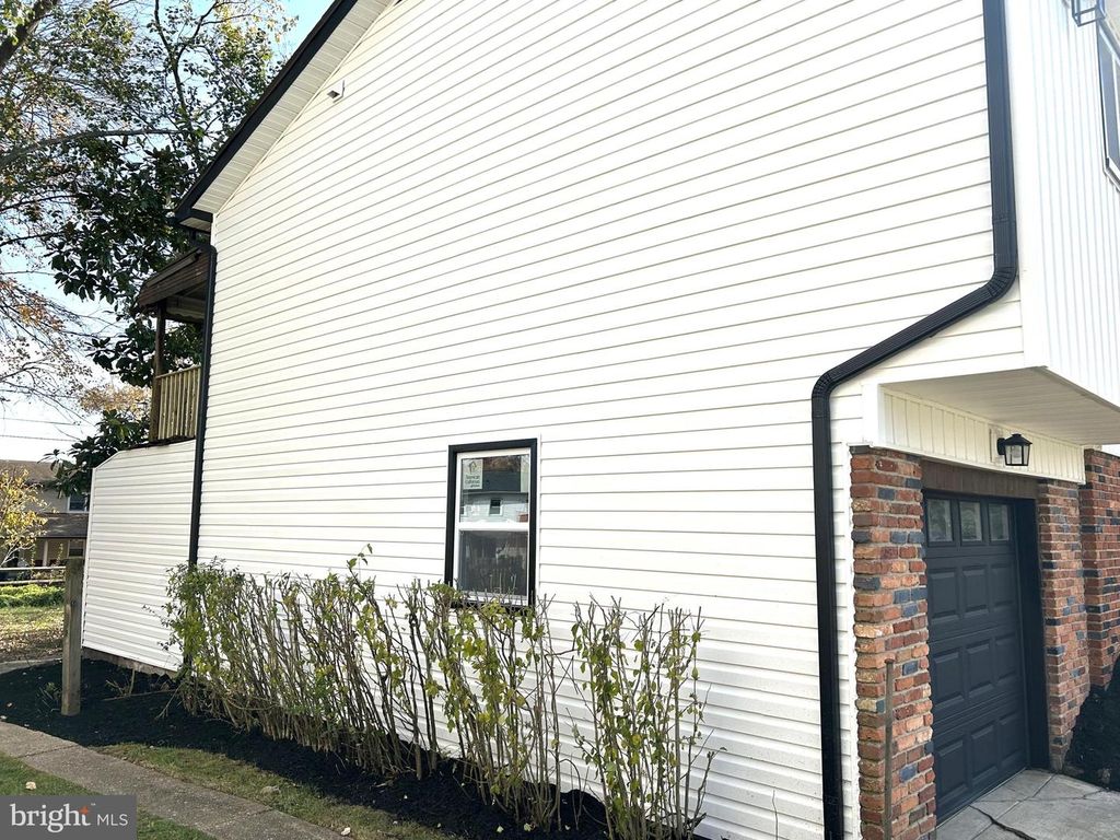 Image 7 of property listing at 503 GLANDEL CT, Joppa, MD 21085