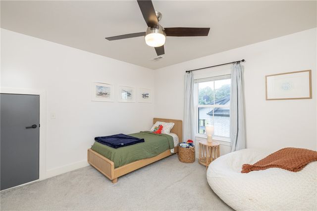 3445 E Galaxy Circle, Fayetteville, AR 72701