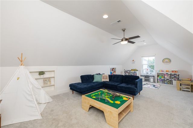 3445 E Galaxy Circle, Fayetteville, AR 72701