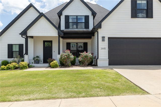 3445 E Galaxy Circle, Fayetteville, AR 72701