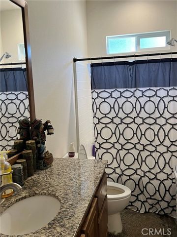 37180 Mistletoe Road, Squaw Valley, CA 93675