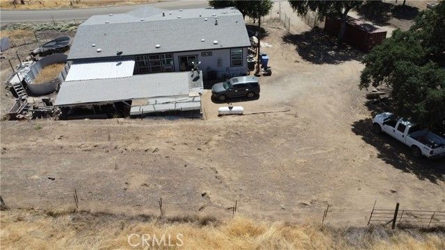 37180 Mistletoe Road, Squaw Valley, CA 93675