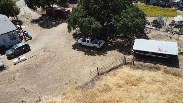 37180 Mistletoe Road, Squaw Valley, CA 93675