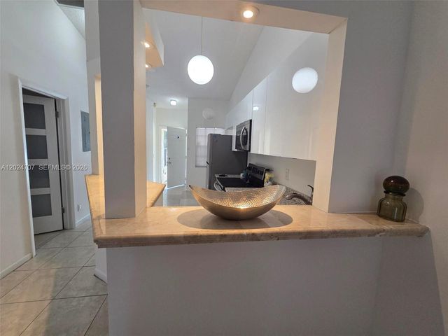 3686 NW 83rd Ln 3686, Sunrise, FL 33351