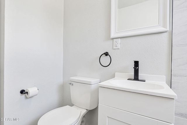 2004 Howze Street, El Paso, TX 79903