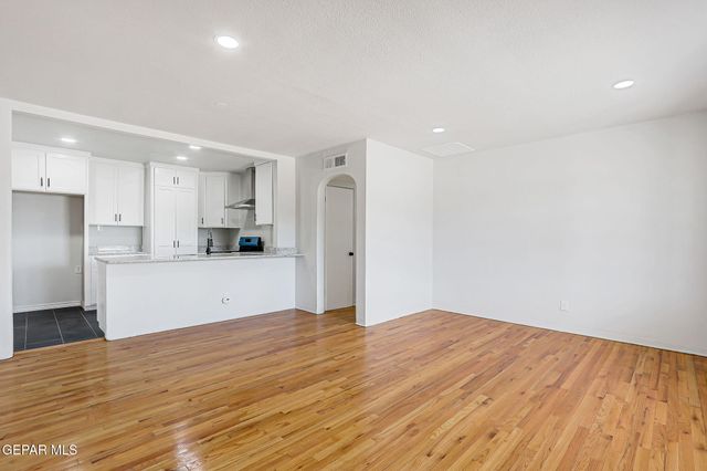 2004 Howze Street, El Paso, TX 79903