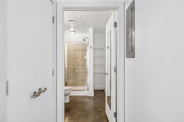 1803 Broadway Apt 318, Nashville, TN 37203