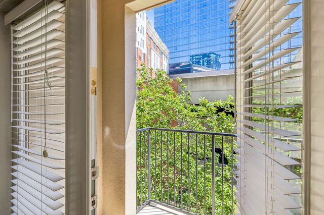 1803 Broadway Apt 318, Nashville, TN 37203