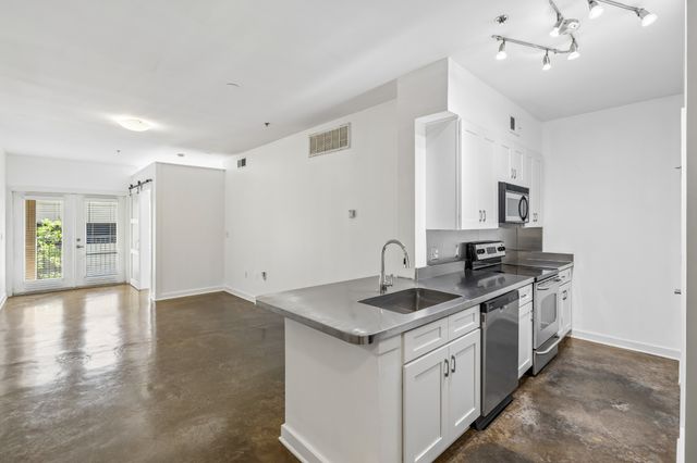 1803 Broadway Apt 318, Nashville, TN 37203