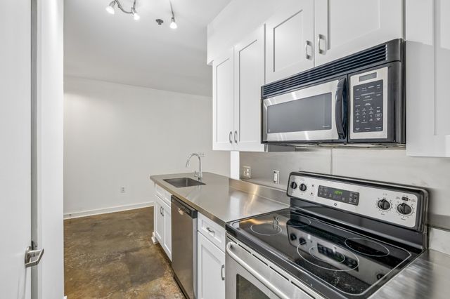 1803 Broadway Apt 318, Nashville, TN 37203