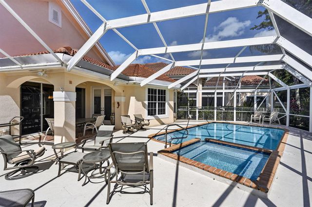 402 Eagleton Cove Way, Palm Beach Gardens, FL 33418