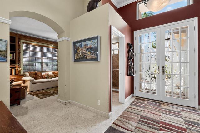 402 Eagleton Cove Way, Palm Beach Gardens, FL 33418