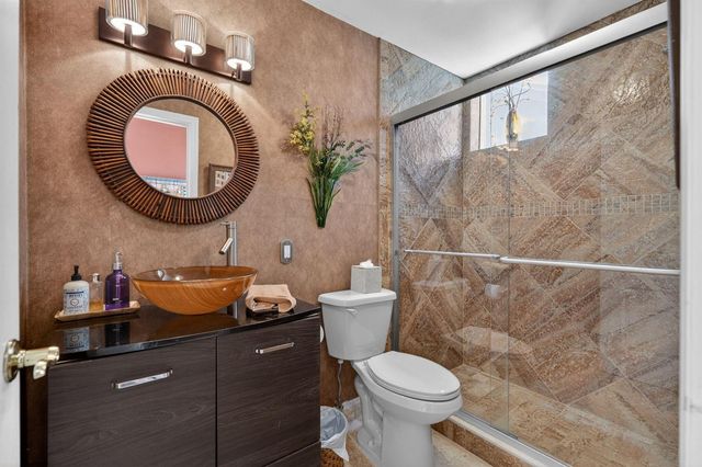 402 Eagleton Cove Way, Palm Beach Gardens, FL 33418