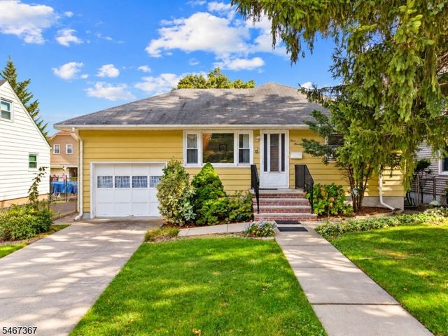 301 Valley Rd, Clifton City, NJ 07013