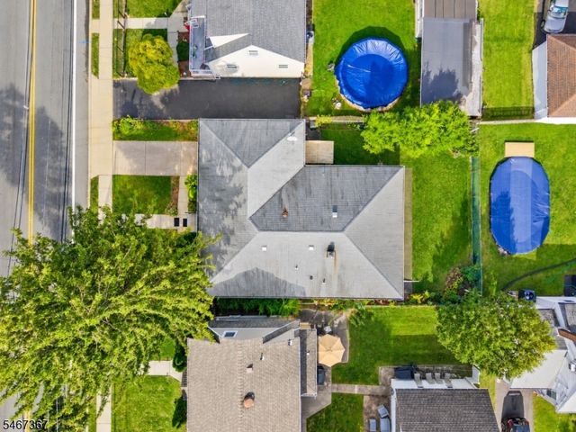 301 Valley Rd, Clifton City, NJ 07013