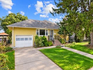 301 Valley Rd, Clifton City, NJ 07013