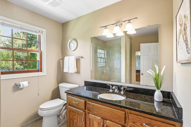 W69N346 Evergreen BOULEVARD, Cedarburg, WI 53012