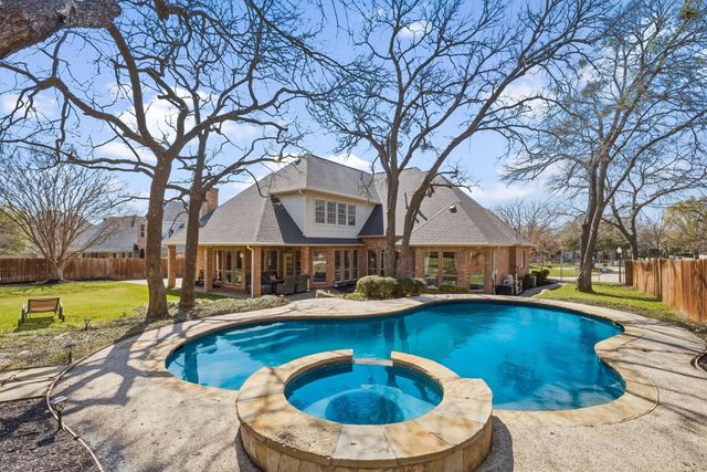 709 Dominion Drive, Southlake, TX 76092