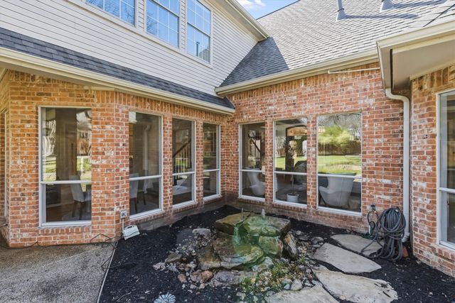 709 Dominion Drive, Southlake, TX 76092