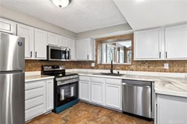 6308 Hemingway Road, Dayton, OH 45424