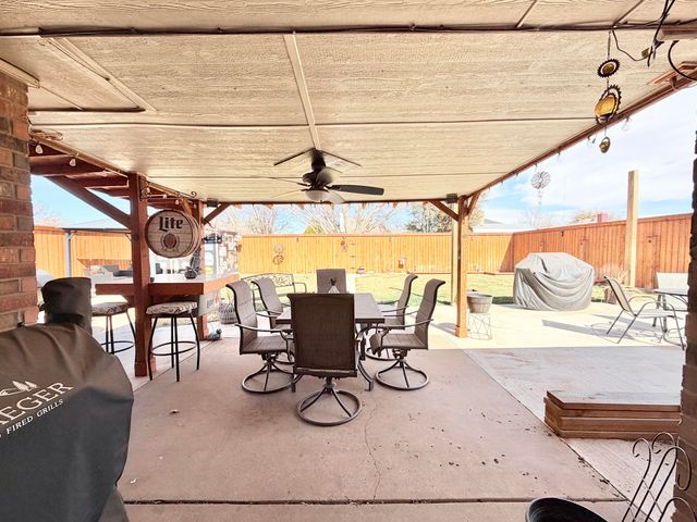 2214 95th Street, Lubbock, TX 79423