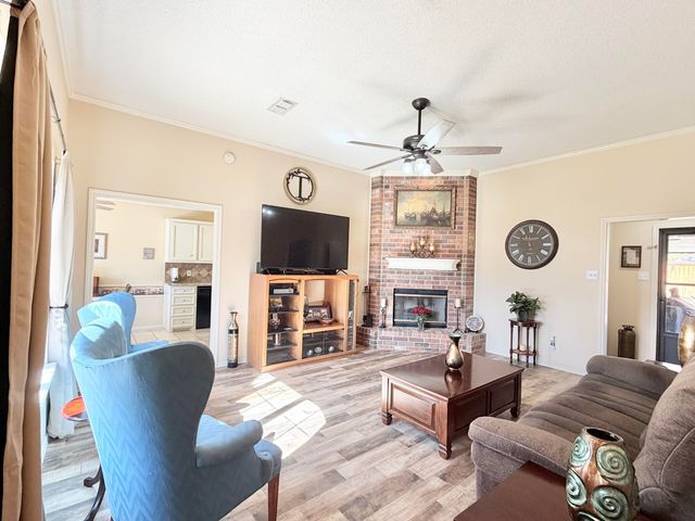 2214 95th Street, Lubbock, TX 79423