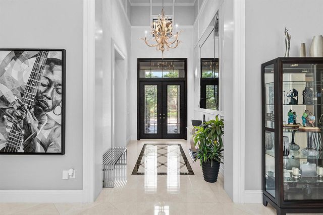 16882 Crown Bridge Drive, Delray Beach, FL 33446