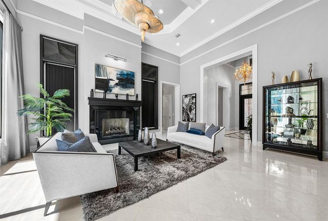 16882 Crown Bridge Drive, Delray Beach, FL 33446