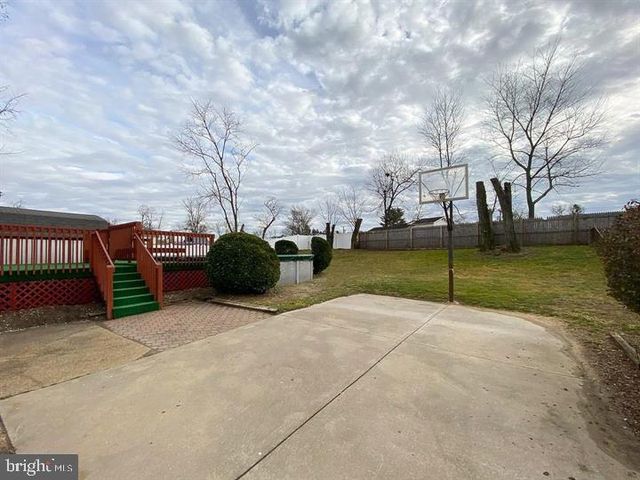 214 HENDRICKSON AVE, Beverly, NJ 08010