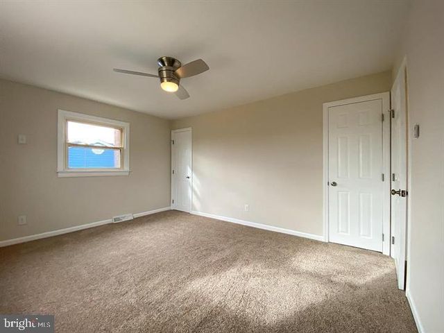 214 HENDRICKSON AVE, Beverly, NJ 08010