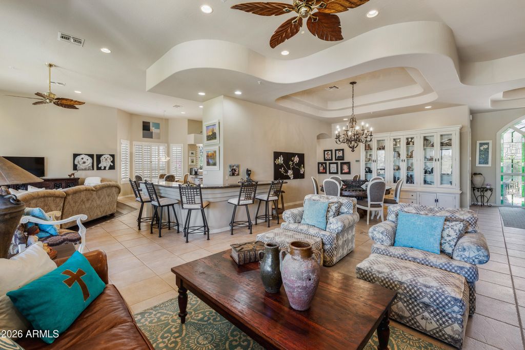 Image 10 of property listing at 34151 N 92ND Place, Scottsdale, AZ 85262