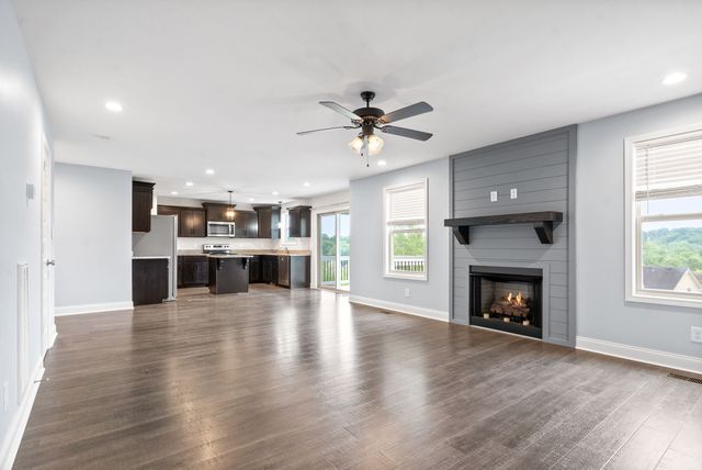 820 Crestone Lane, Clarksville, TN 37042