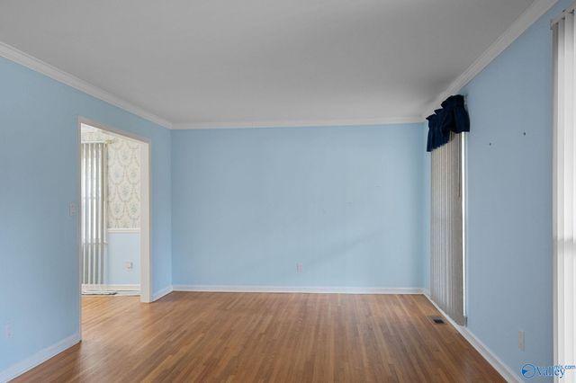 2102 Chadburn Drive SW, Huntsville, AL 35803