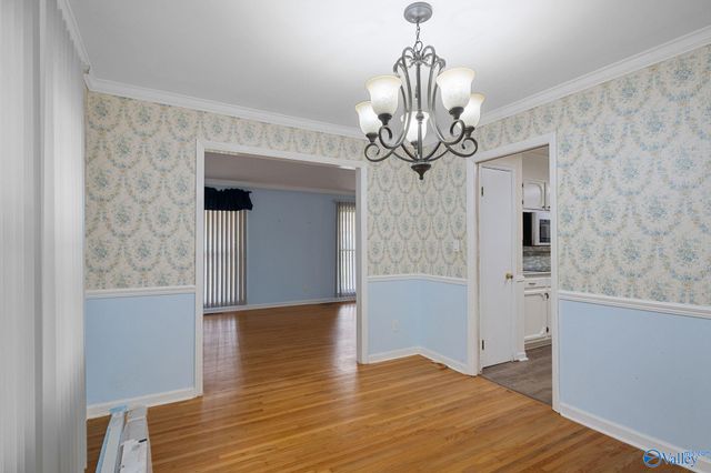 2102 Chadburn Drive SW, Huntsville, AL 35803