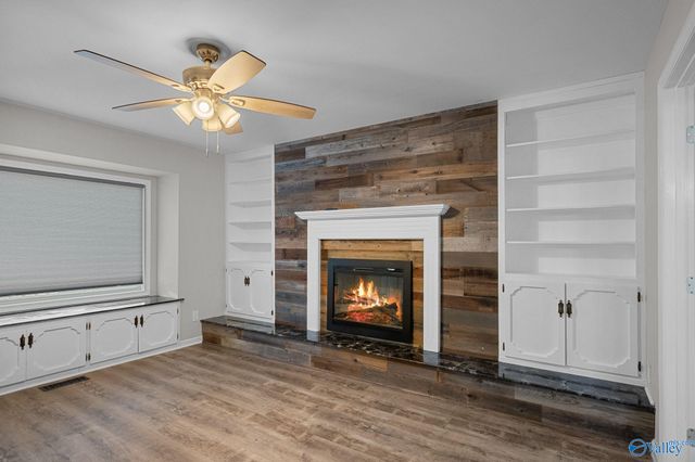 2102 Chadburn Drive SW, Huntsville, AL 35803