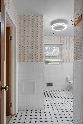 2102 Chadburn Drive SW, Huntsville, AL 35803