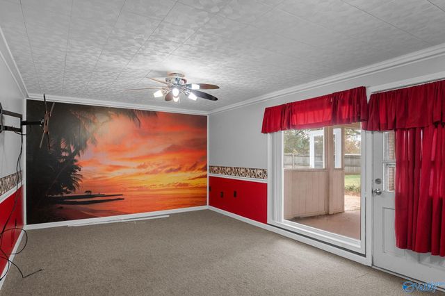 2102 Chadburn Drive SW, Huntsville, AL 35803