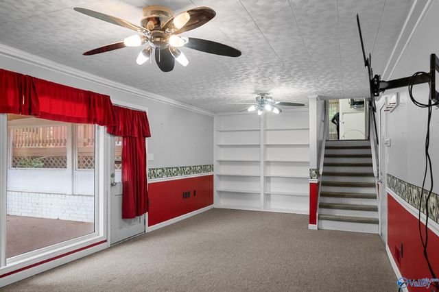 2102 Chadburn Drive SW, Huntsville, AL 35803